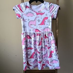 Girls dress